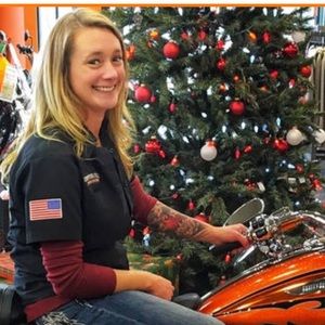 Meet your Posher, April